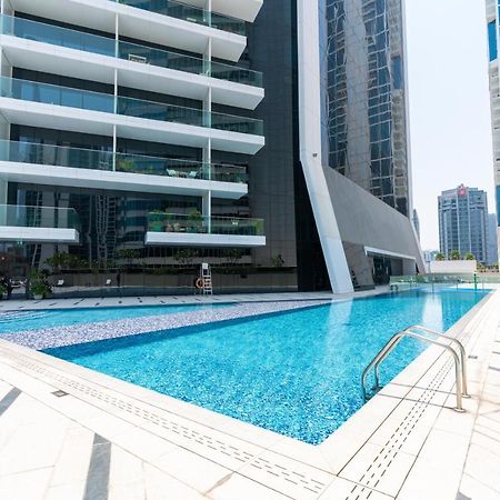 דובאי Ultimate Stay / 4 Beds / Burj Khalifa View / Ultra Modern / Business Bay מראה חיצוני תמונה